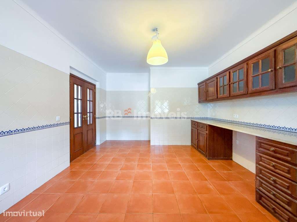 Moradia T3, c/ Jardim, Garagem e Zona de Estar Exterior - Castelo d...-21