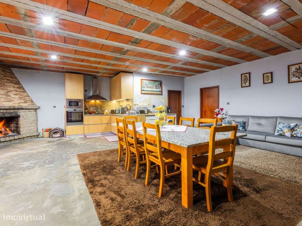 Excelente Moradia T3 em Lanhoso - Póvoa de Lanhoso-23
