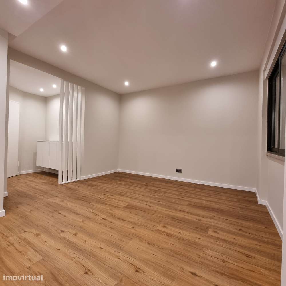 T2 REMODELADO c/varandas VANICELOS-14