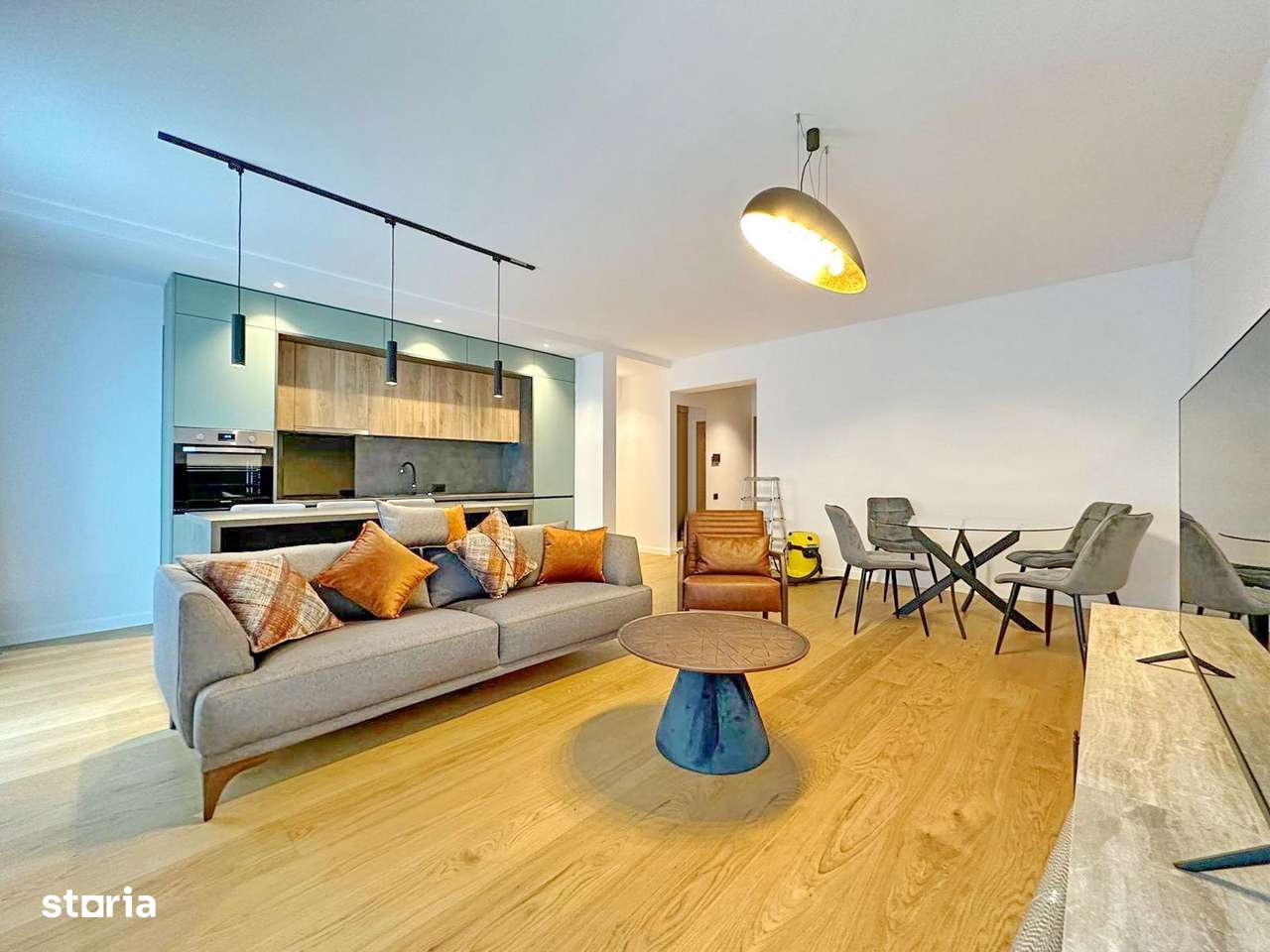 Apartament 3 camere inchiriere in Centru, Finisaje High End - Imagine principală: 2/12