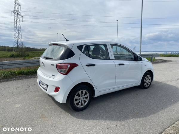 Hyundai i10 1.0 BlueDrive Go - 8