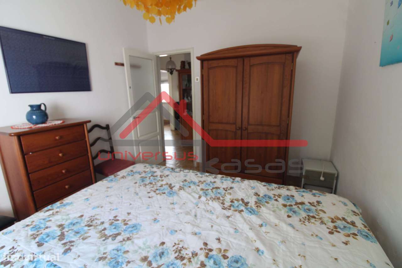 Moradia Térrea Geminada V2 com Quintal em Pinhal Novo-5