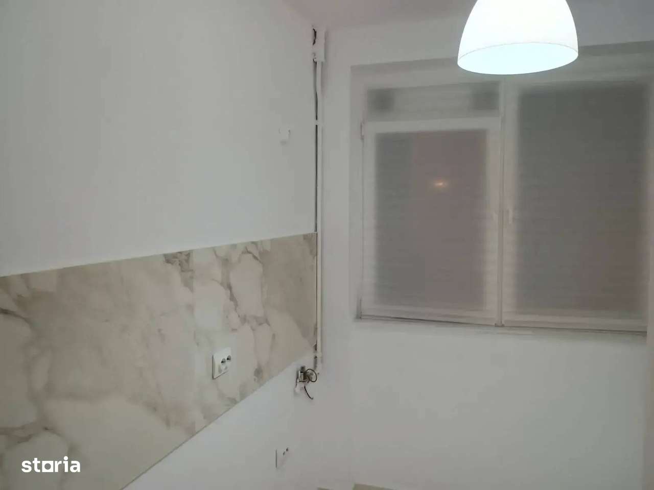 3 camere Titan Metrou-2