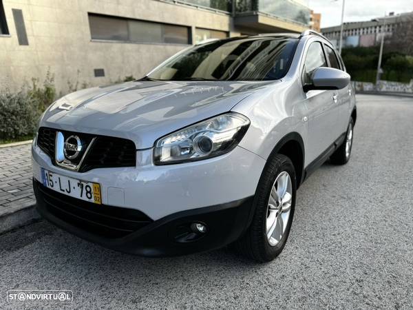 Nissan Qashqai +2 1.5 dCi Tekna Premium 17 - 2