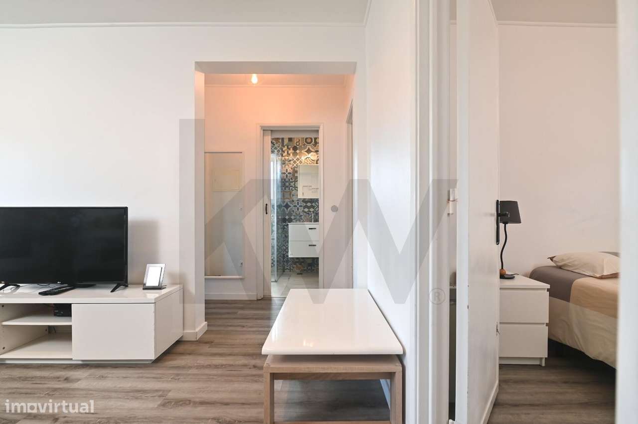 Apartamento T3 Remodelado em Carcavelos - Grande imagem: 3/18