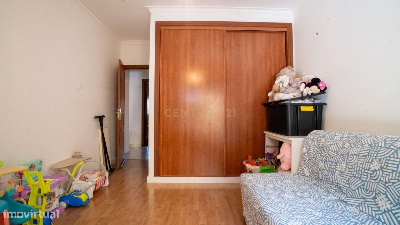 T3 com terraço e garagem-18