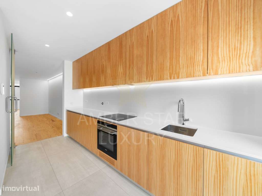 Moradia T4 com Jardim a 10 minutos da Praia-13