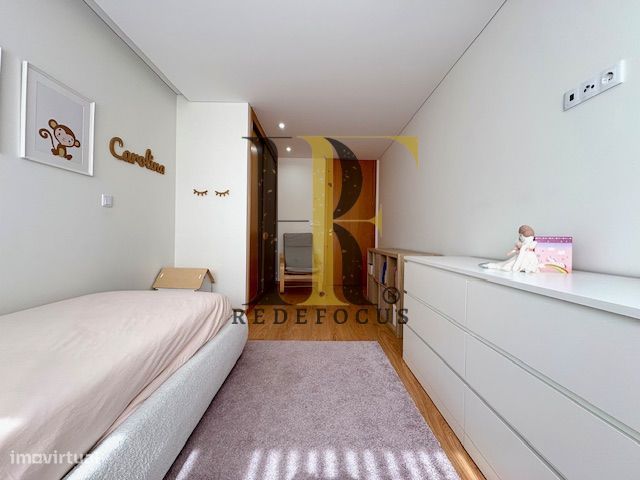 Fantástico Apartamento T2 Moderno em Santa Maria da Feira-30