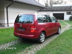 Volkswagen Touran 2.0 TDI DPF BlueMotion Technology Comfortline - 6