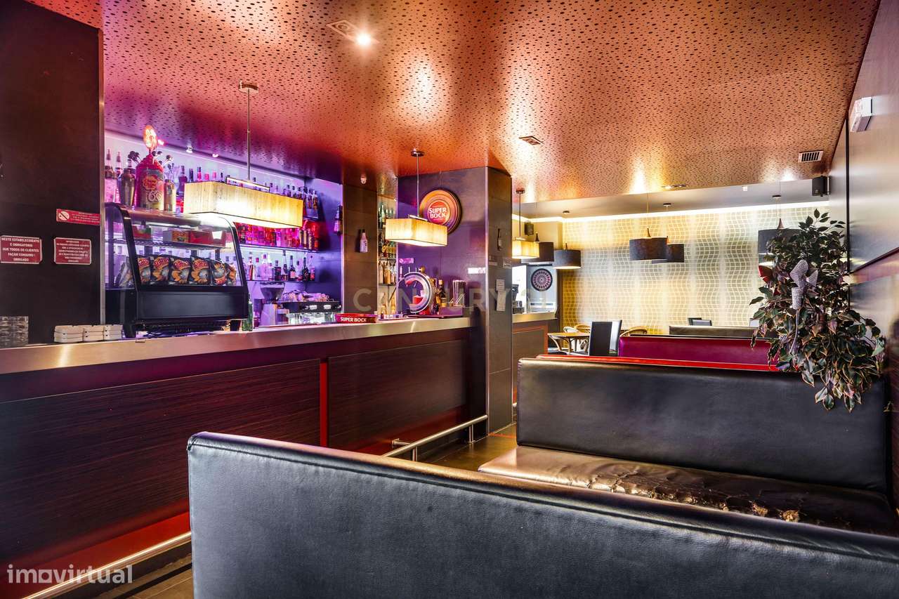 TRESPASSE  BAR CAFÉ nas Colinas do Cruzeiro c/150M2 + Esplanada 60 Lug-10