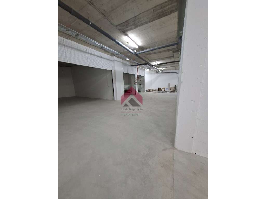 Apartamento T2 + Duplex Amplo + Terraço na Cobertura em Esgueira, A...-32