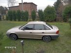 Opel Astra 1.4 Base - 7