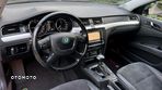 Skoda Superb Combi 2.0 TDI DSG Elegance - 17