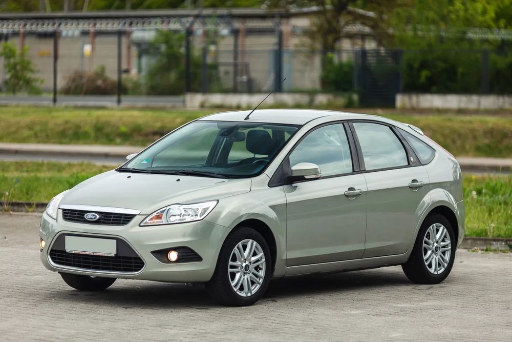 Ford Focus Mk2 1.6 Ghia 2009