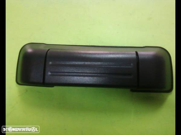 puxador tampa mala Suzuki Grand Vitara 98-2005(NOVO) - 1