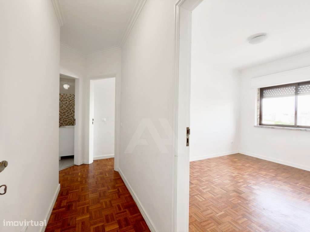 Apartamento T2 a 5 Minutos do Metro na Reboleira - Grande imagem: 5/11