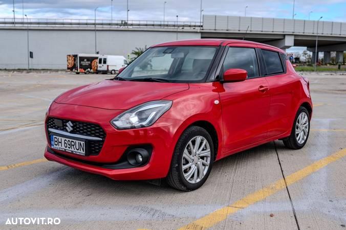 Suzuki Swift 1.2 Dualjet 12V M-Hybrid Passion - 1