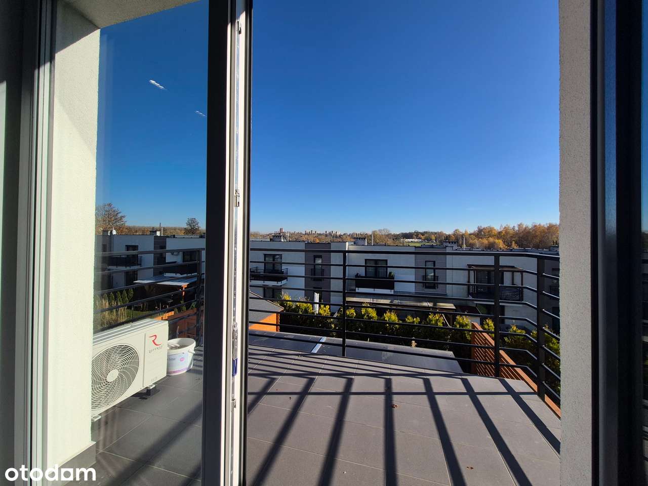 Nowoczesne 3 pokojowe mieszkanie z tarasem i ogródkiem-os. Ogrodowe-7