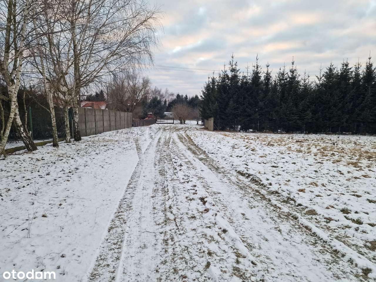 Prywatność i przestrzeń – Działka 1688 m² w Kiekrzu-6