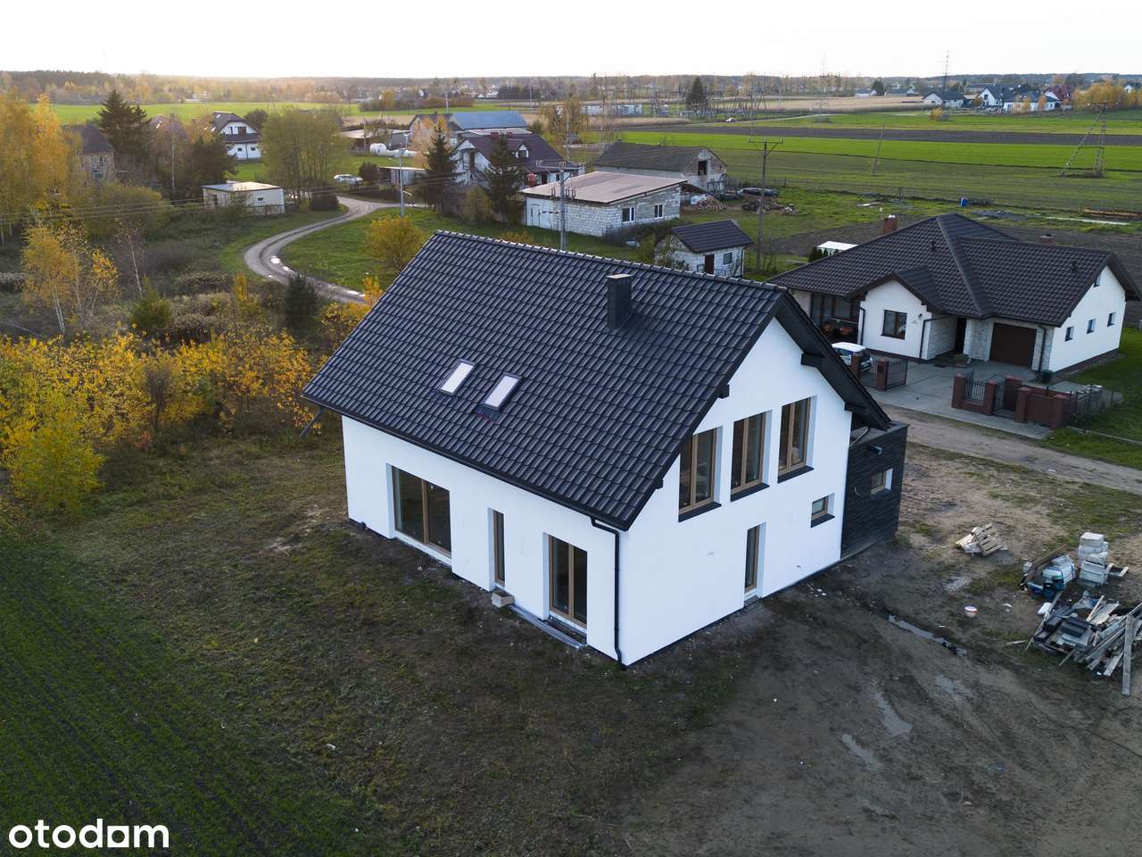 Dom w cichej spokojnej okolicy. - Pełny obrazek: 4/19