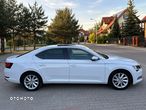 Skoda Superb 2.0 TDI Ambition - 8