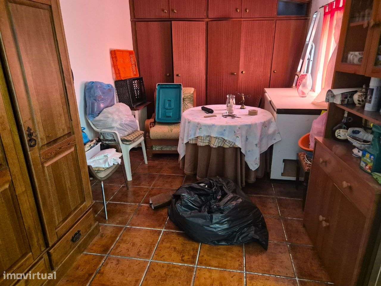 Excelente moradia terrea com 2 logradouros na Aldeia dos Fernandes-18