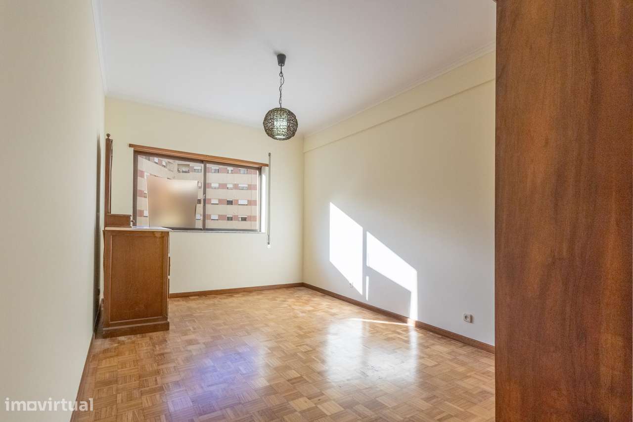 Apartamento T3 em Ferreiros, Braga-24