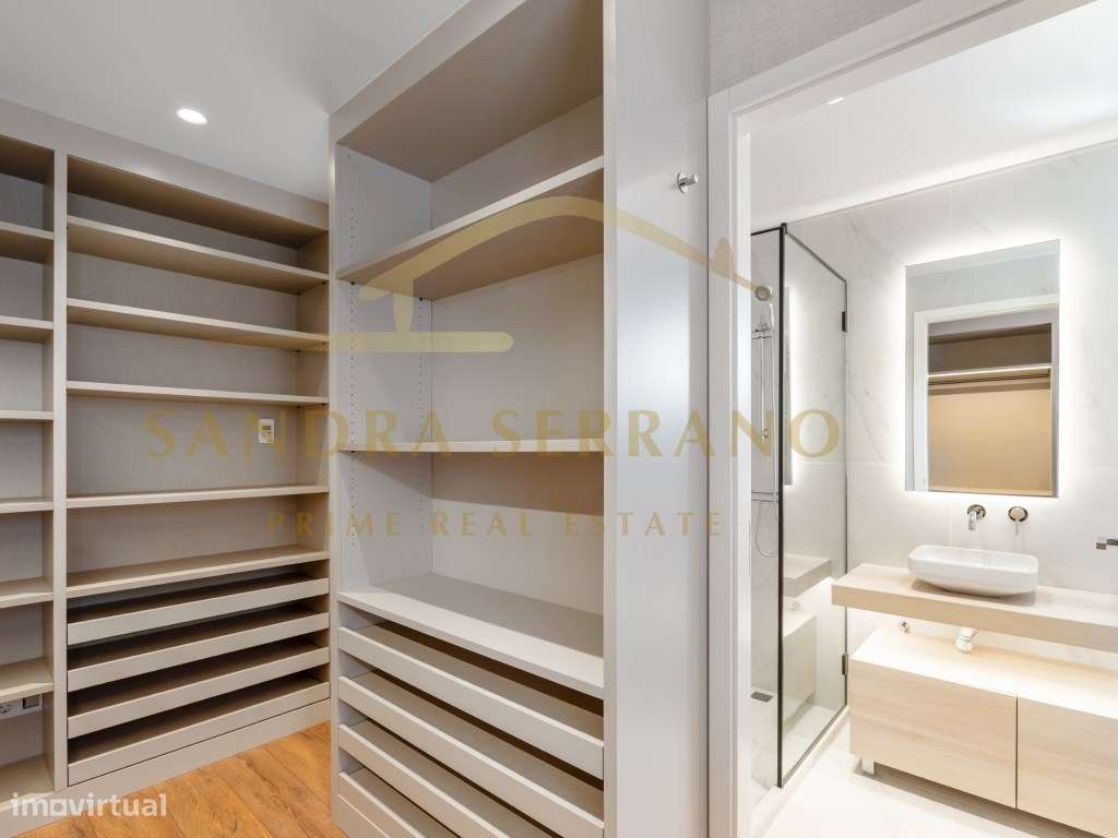 Moradia Contemporânea, 4 Suites, renovada ,Piscina na Quinta da Bel...-18