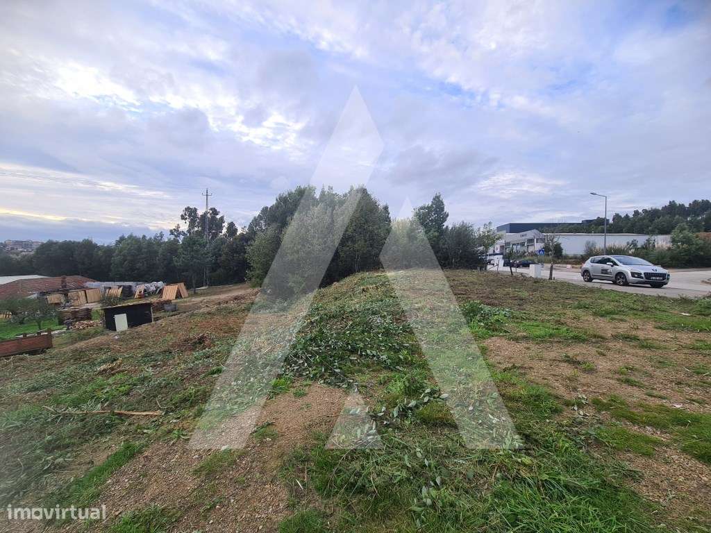 Terreno para construção Pavilhão - Grande imagem: 3/5