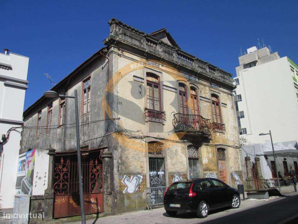 Moradia no centro de São João da Madeira - Grande imagem: 2/4
