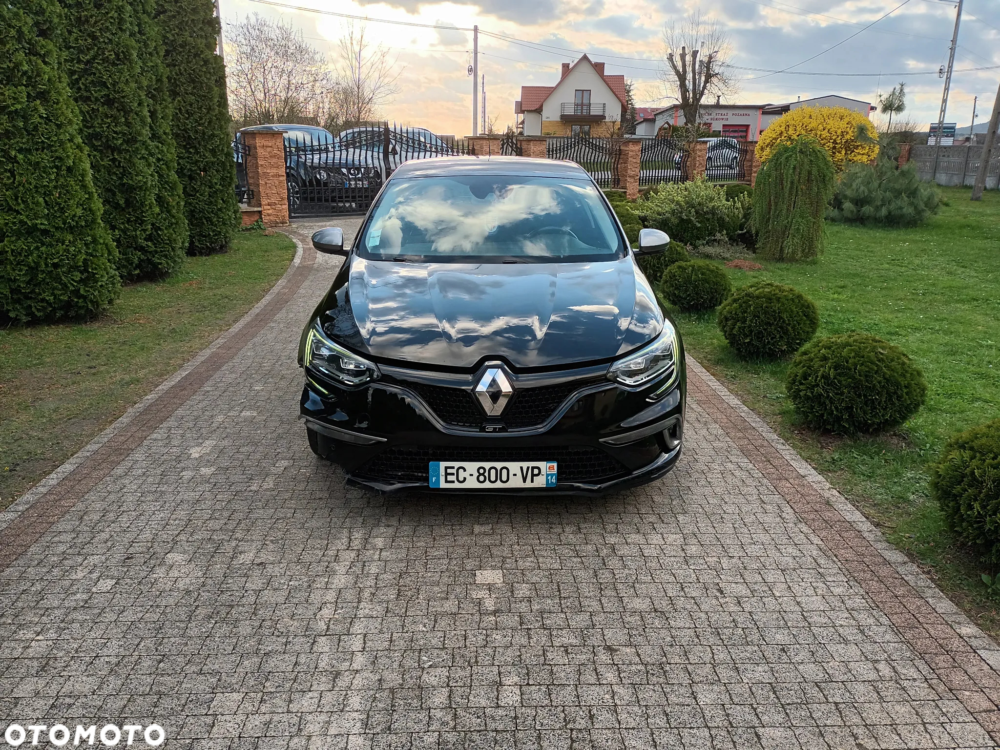 Renault Megane 1.6 TCe GT EDC - 3