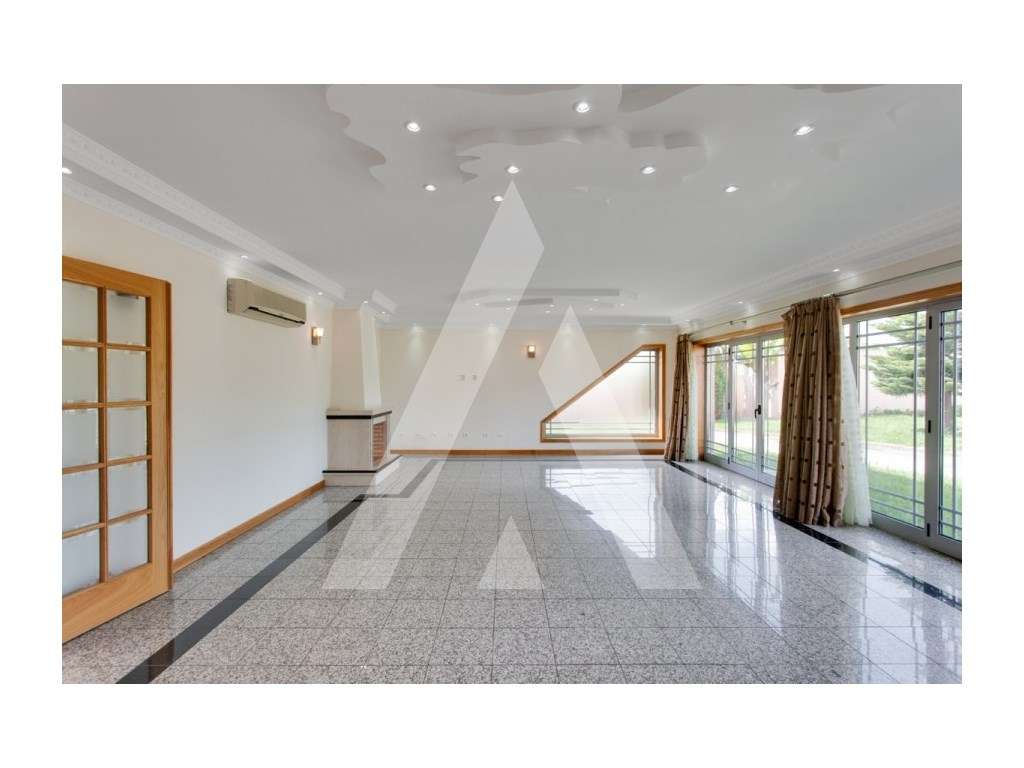 Moradia T4 em Albergaria-a-Velha. - Grande imagem: 4/25