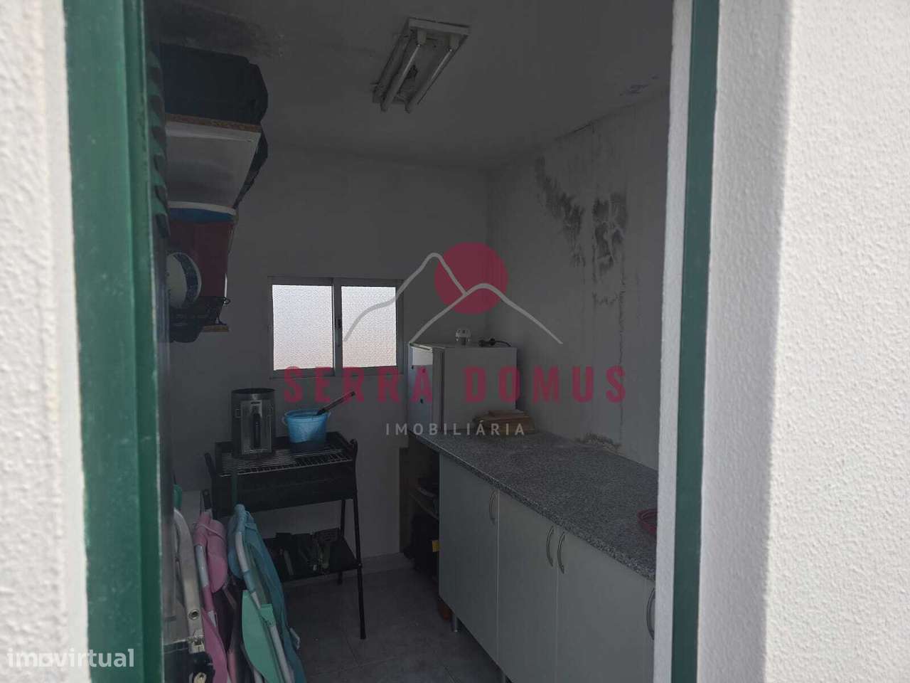 Apartamento T3 com 2 Casas de Banho na Lagoa em Faro-24