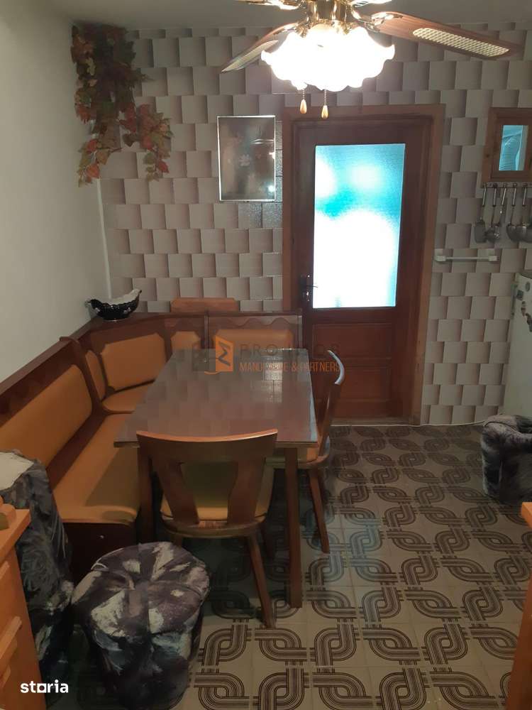 Exclusivitate!!! Apartament 4 camere cf 1 decomandat zona 1 Decembrie - Imagine principală: 5/11