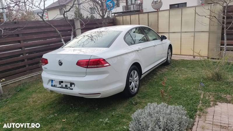 Volkswagen Passat 1.5 TSI ACT Advance - 2