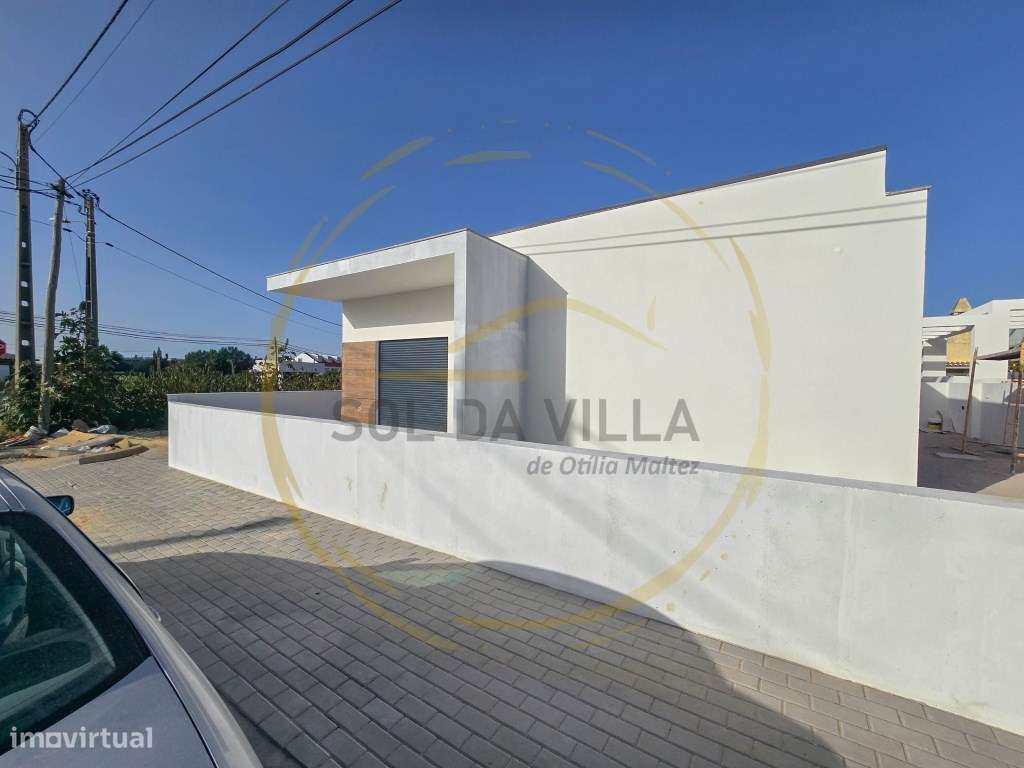 Moradia com piscina T3+1 - Fernão Ferro, Seixal - 550.000€-22