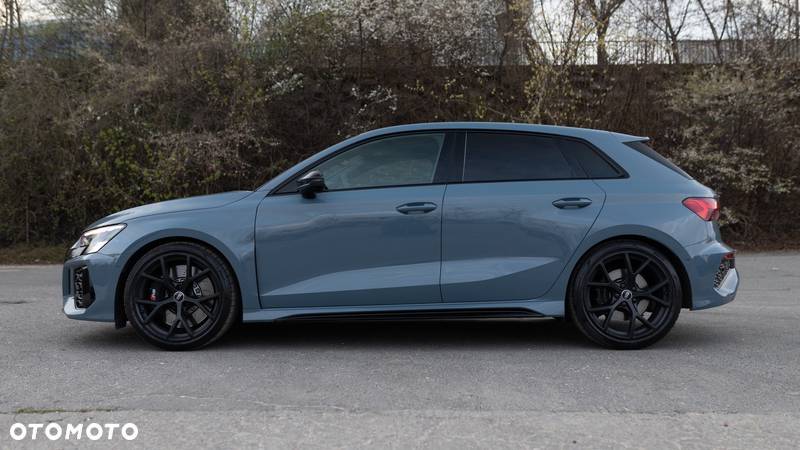 Audi RS3 TFSI Quattro S tronic - 8