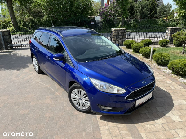 Ford Focus 1.5 TDCi SYNC Edition PowerShift - 2