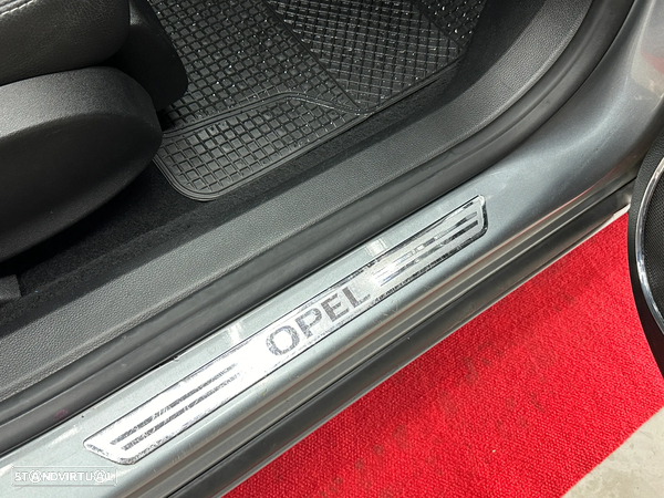 Opel Astra Sports Tourer 1.7 CDTi Cosmo - 22