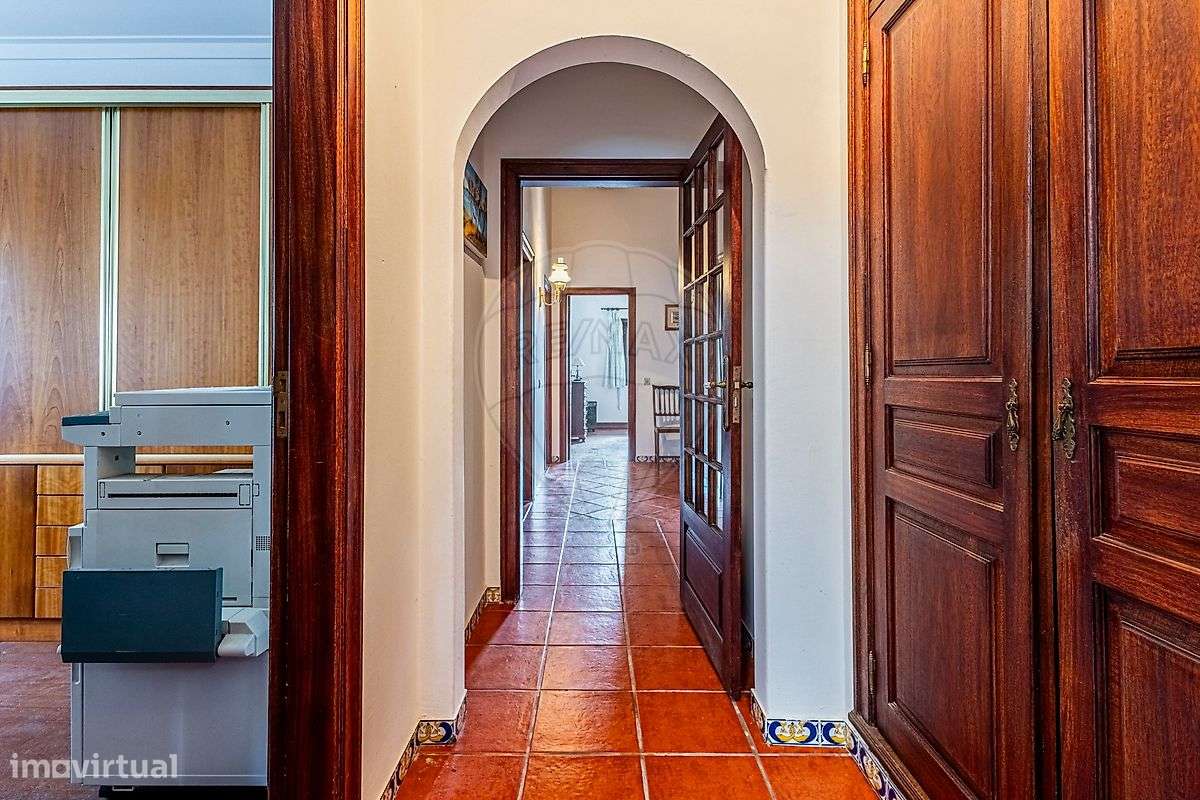 Moradia T4 para venda-25