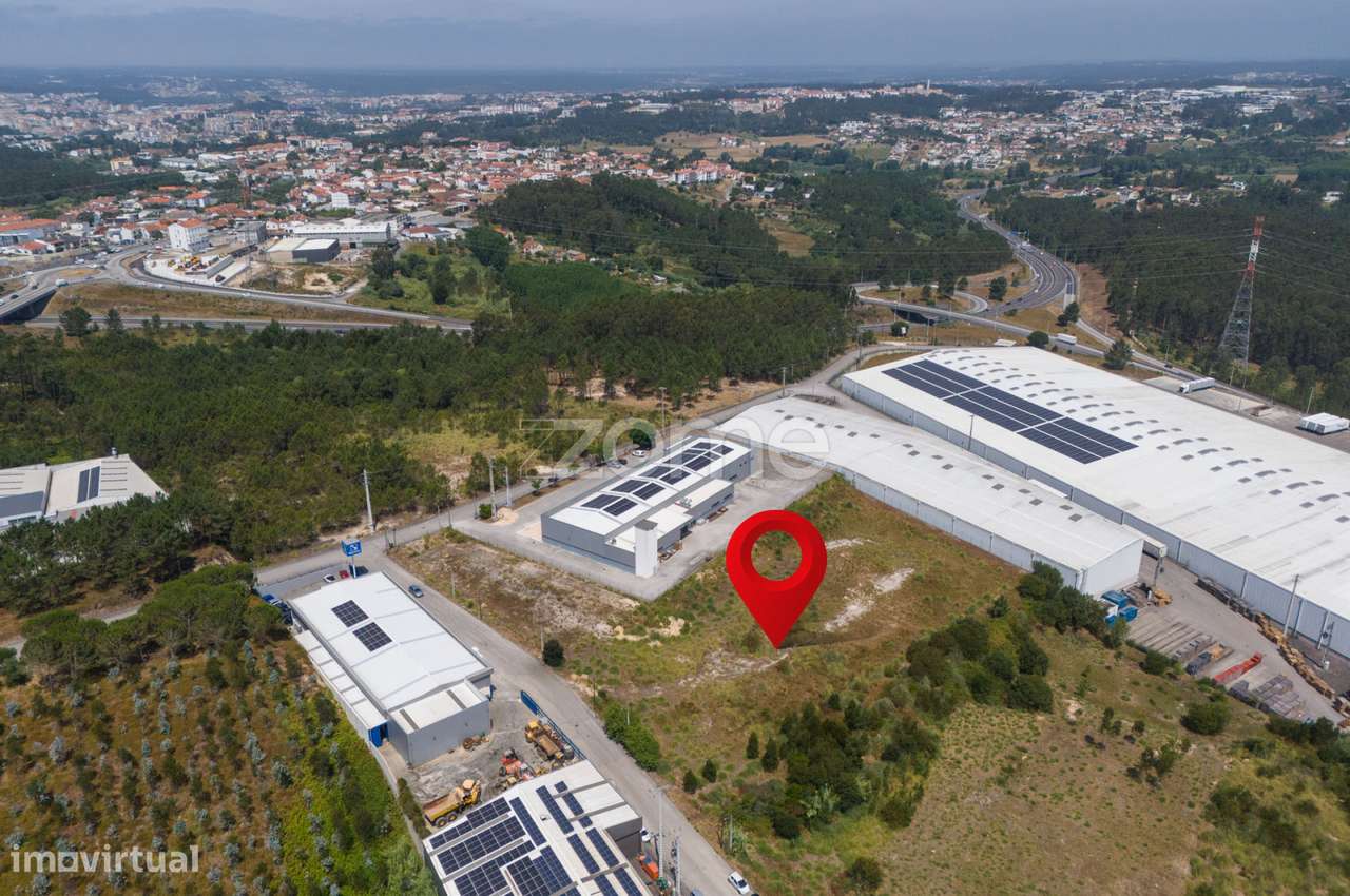 Terreno 10.000m junto ao centro de Leiria - Grande imagem: 2/25