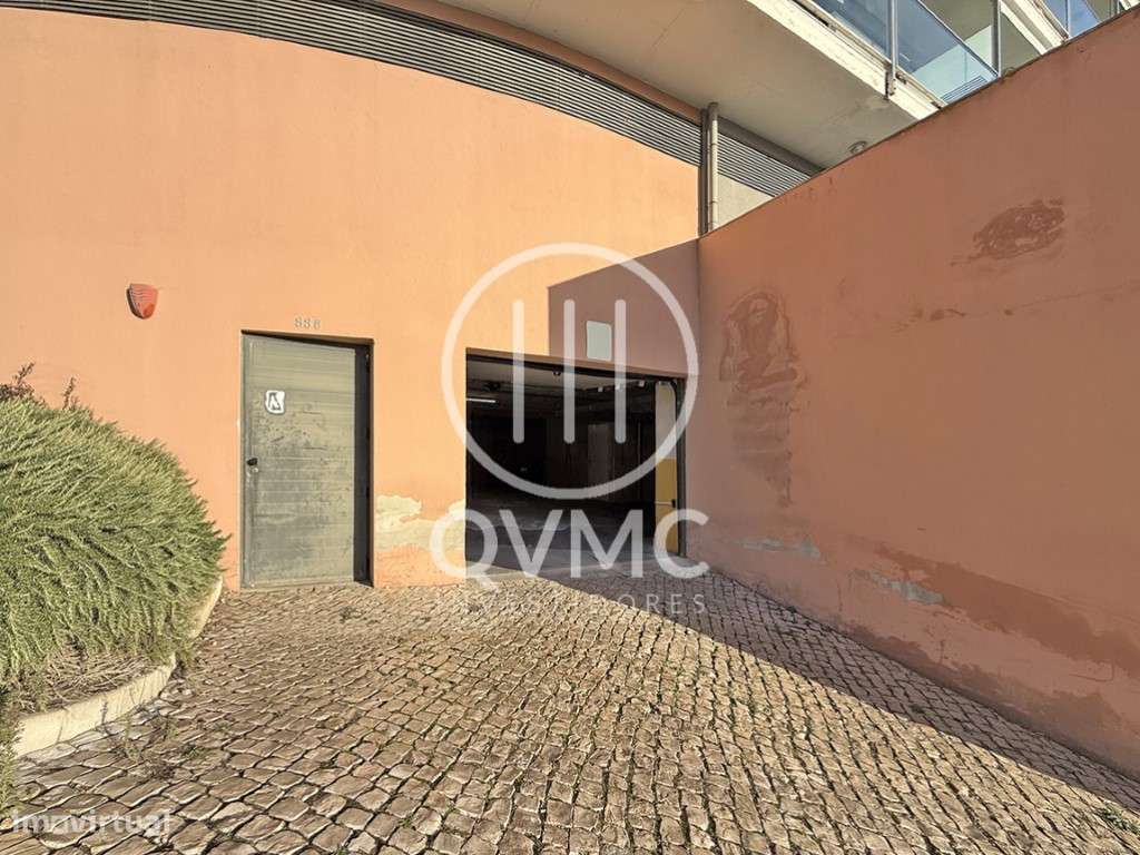 Apartamento T3 em Sesimbra com parqueamento - Vista mar e castelo-35