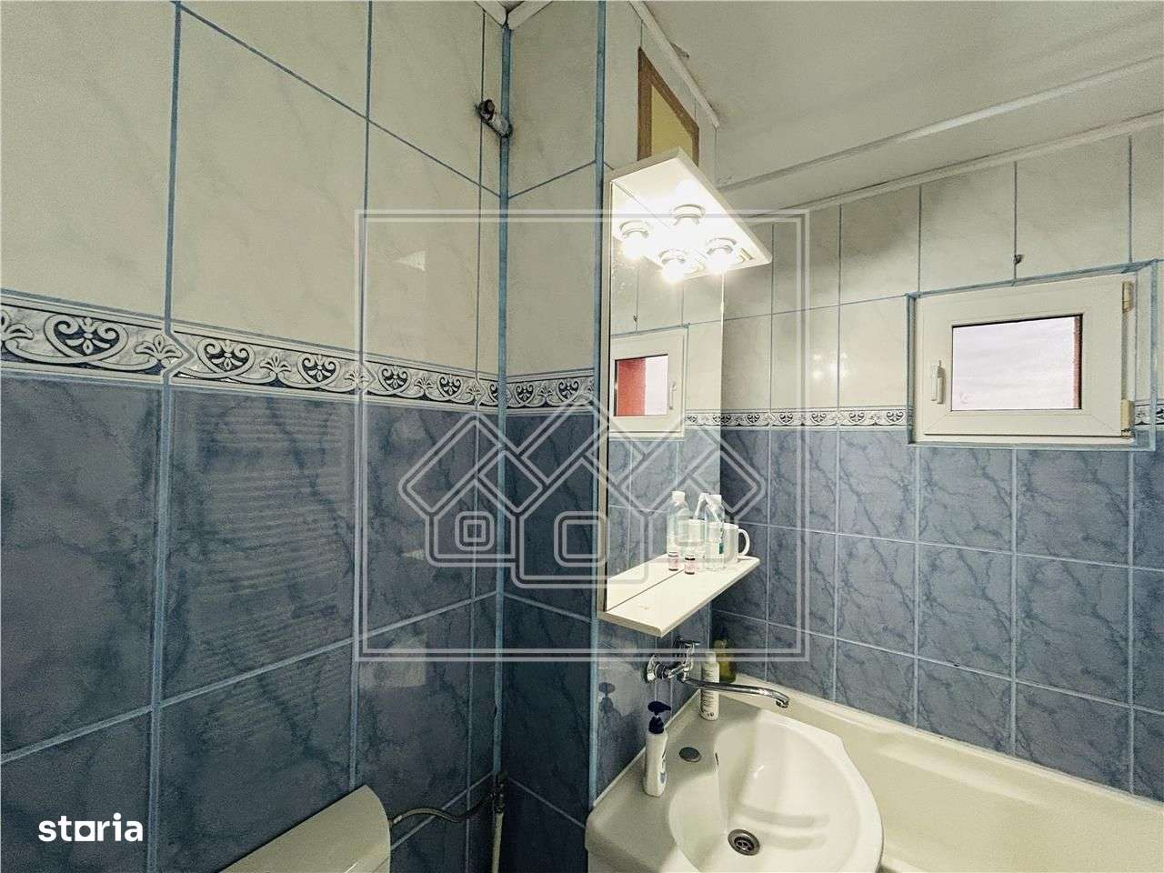 Ap decomandat, 3 camere si balcon , super pret, zona buna - Imagine principală: 4/20