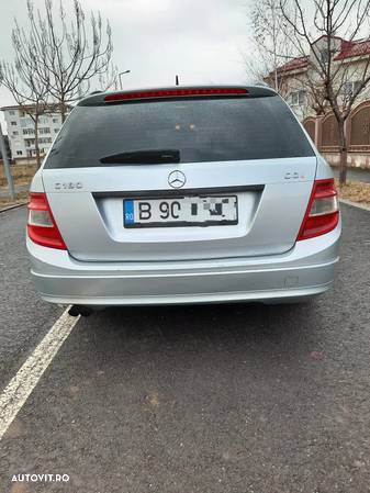 Mercedes-Benz C 180 T CDI DPF (BlueEFFICIENCY) Elegance - 8