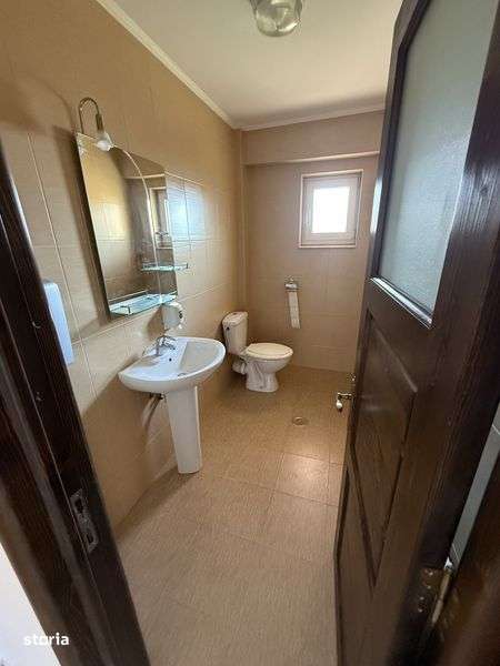 Apartament 2 camere vis a vis de spitalul vechi direct proprietar - Imagine principală: 5/8