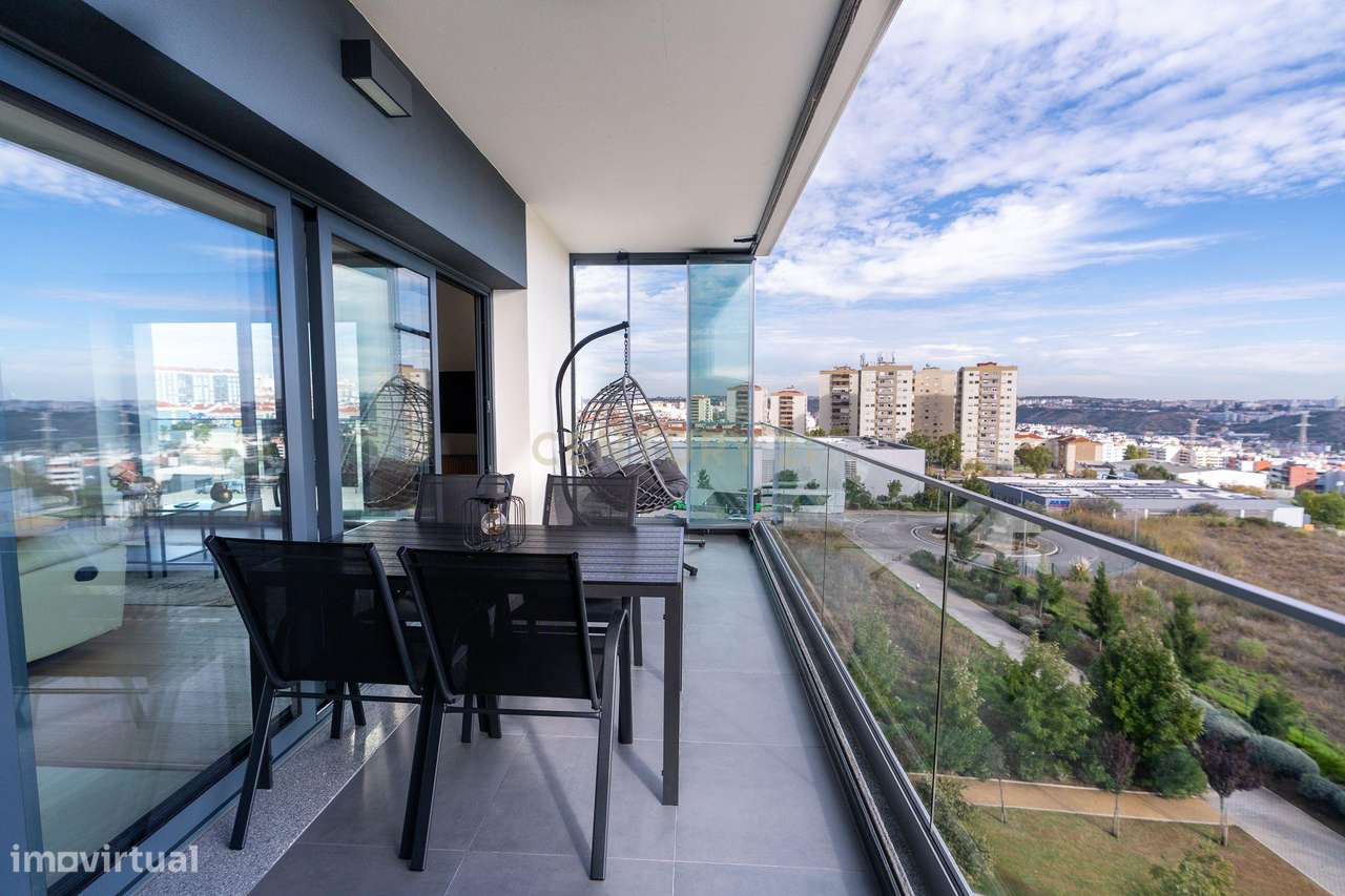 T2 com varanda nos Moinhos do Cruzeiro - Grande imagem: 5/30