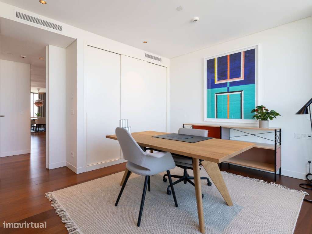 T3, varanda, vista rio, Parque das Nações - Grande imagem: 4/26