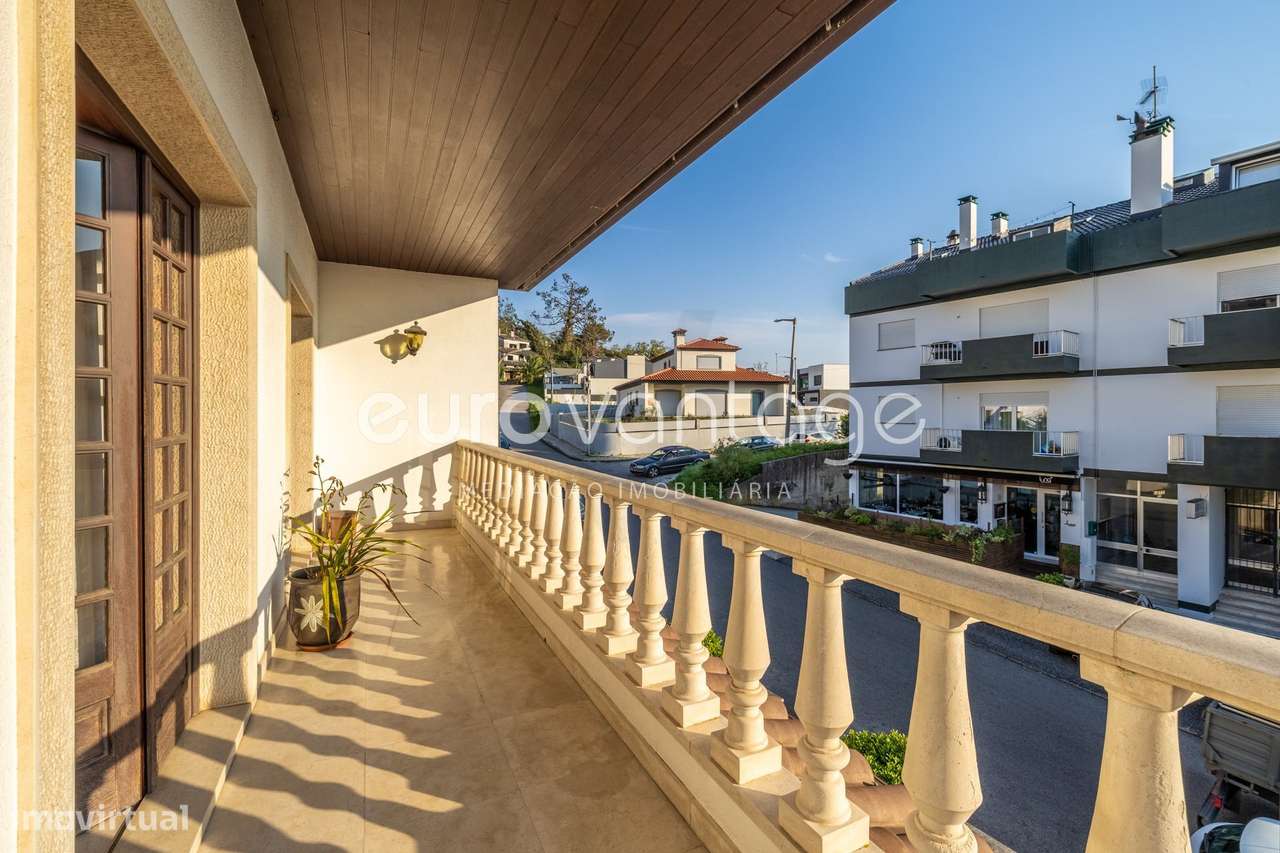 MORADIA T8 NO CENTRO DE LEIRIA-40