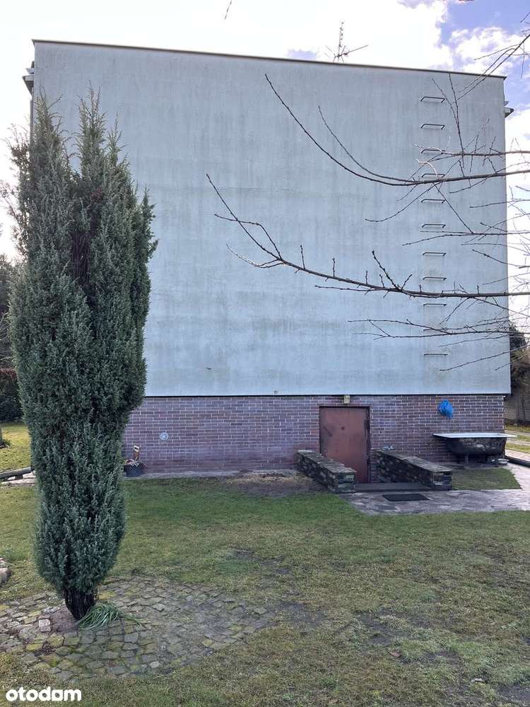 Przestronny dom z garażem w zielonej okolicy - Pełny obrazek: 4/20