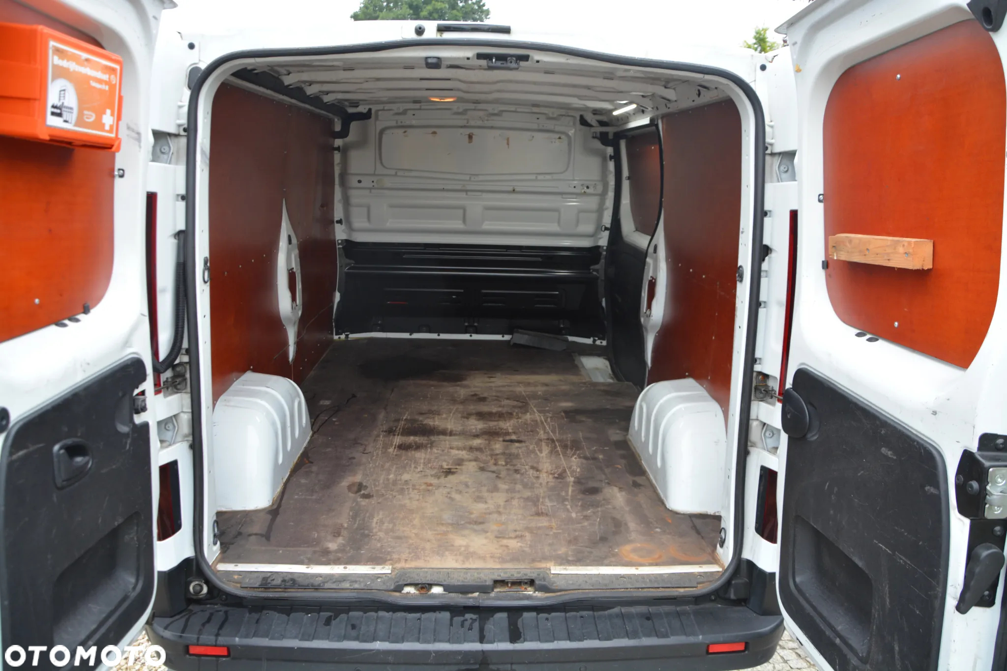 Renault Trafic - 9